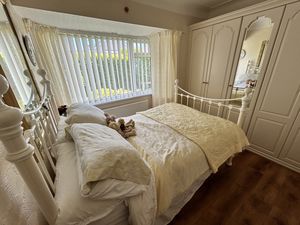 Photo 9- click for photo gallery